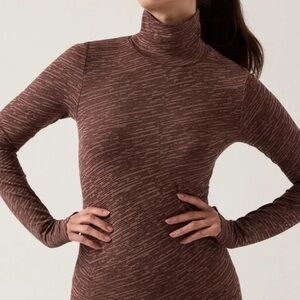 Athleta Flurry Blizzard Gradient Turtleneck Top‎ S
